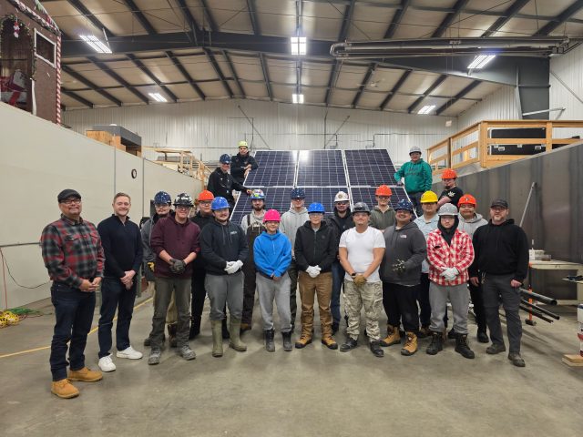 24 Graduates Begin Their Journey with the Wicehtowak Solar Project